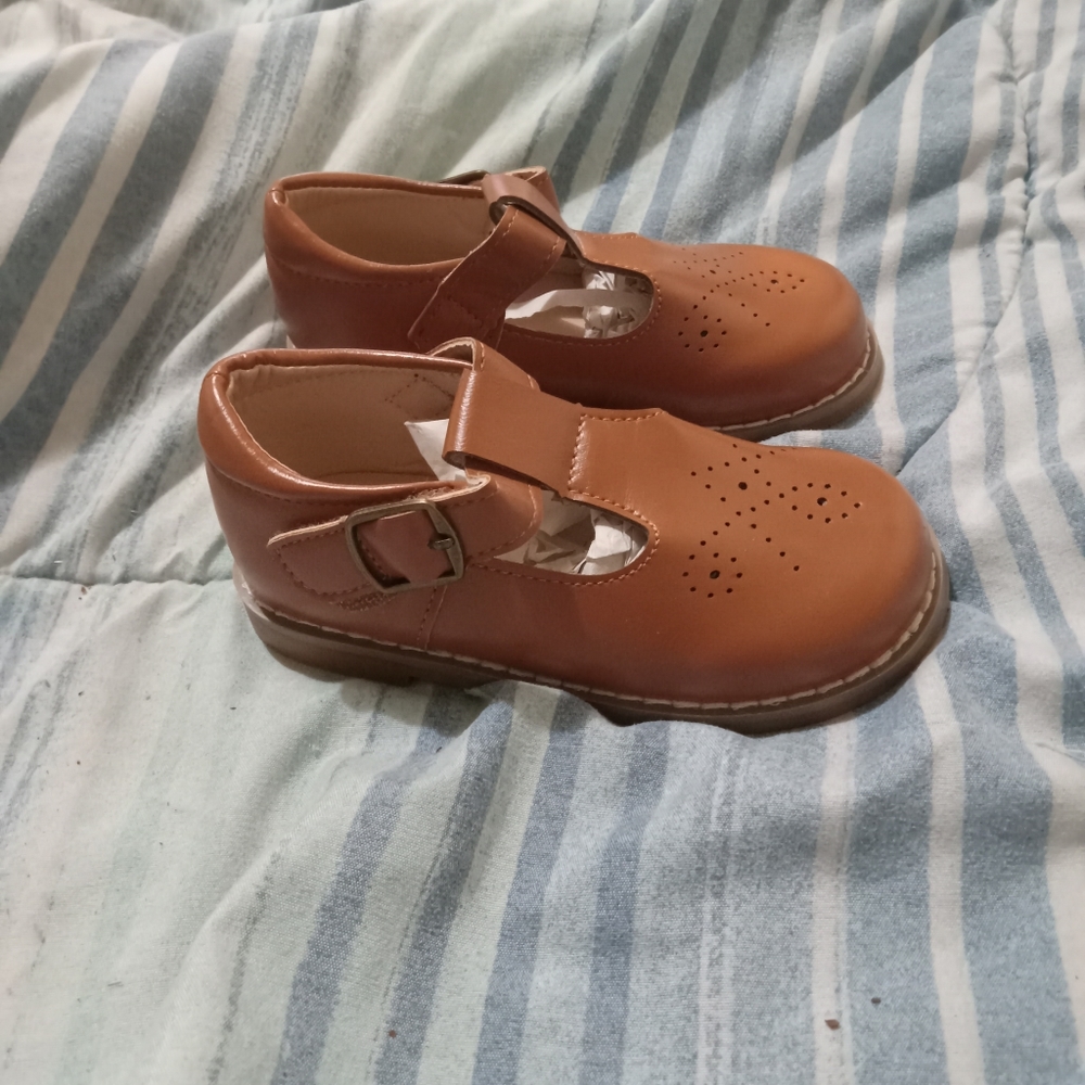 Brand New toddler girl shoes